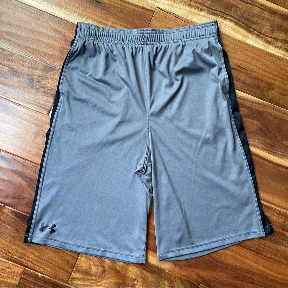 Under Armour HEATGEAR boys basketball shorts